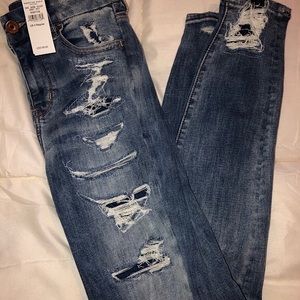 american eagle ripped jeans